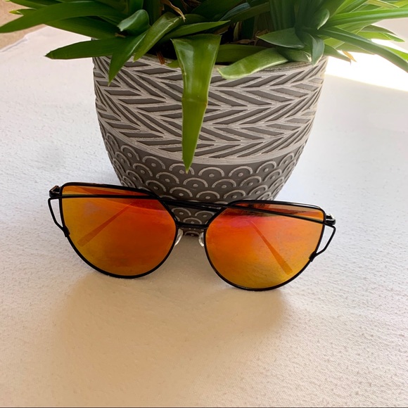 Accessories - Sunglasses with Orange Reflective Tint